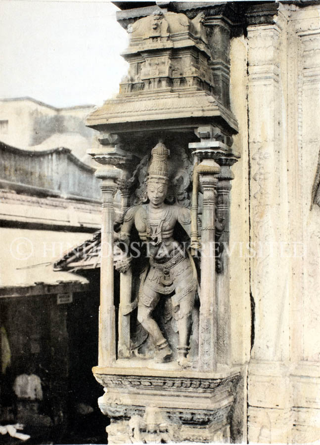 /data/Original Prints/Topography Views, City Views, Landscapes/PILLAR TIRUMALA NAYAKKA'S CHOULTRY MADURA.jpg